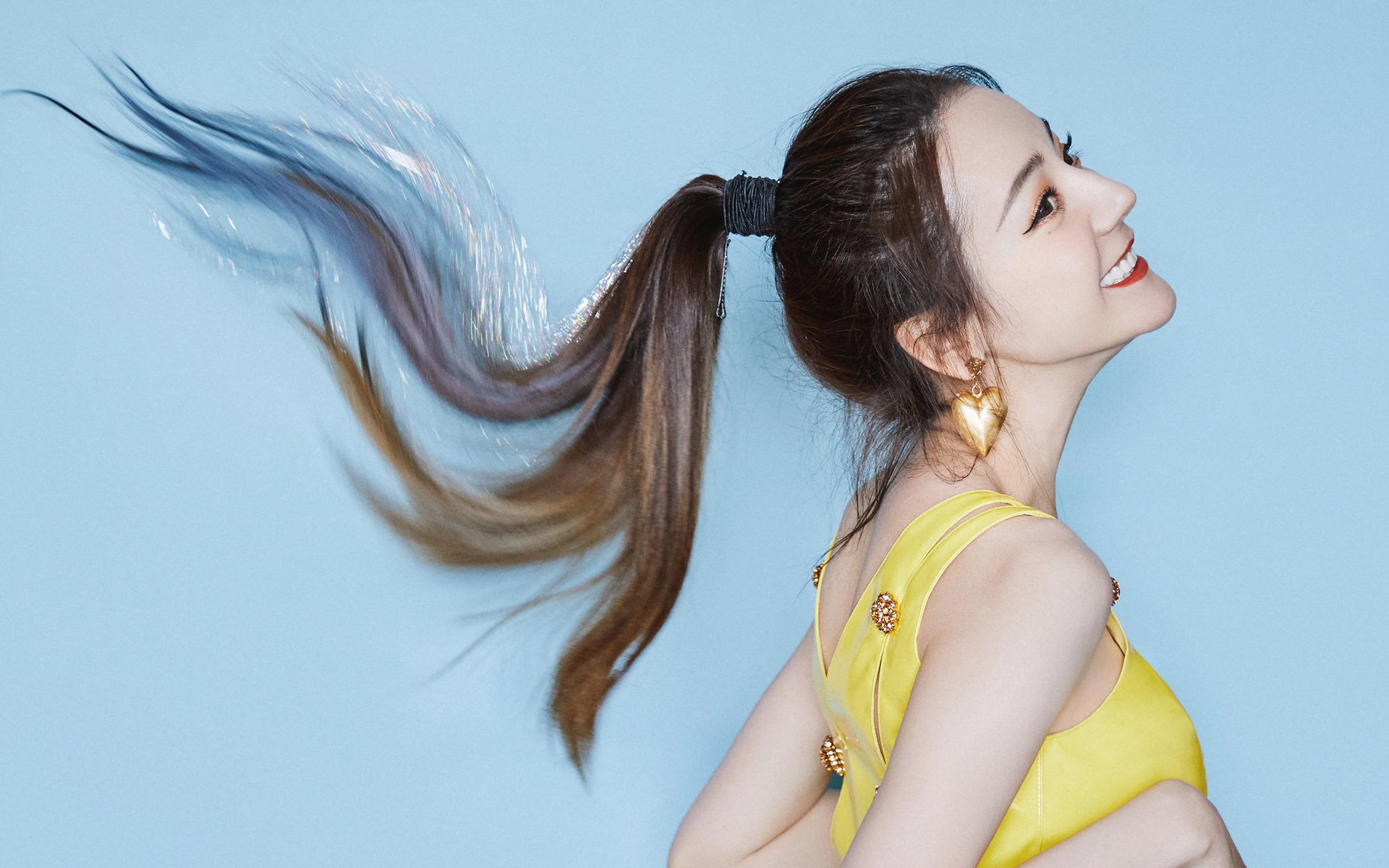 爱游戏娱乐-意甲球队数据分析提升中场组织效率和传球成功率，意甲球场各球队球场