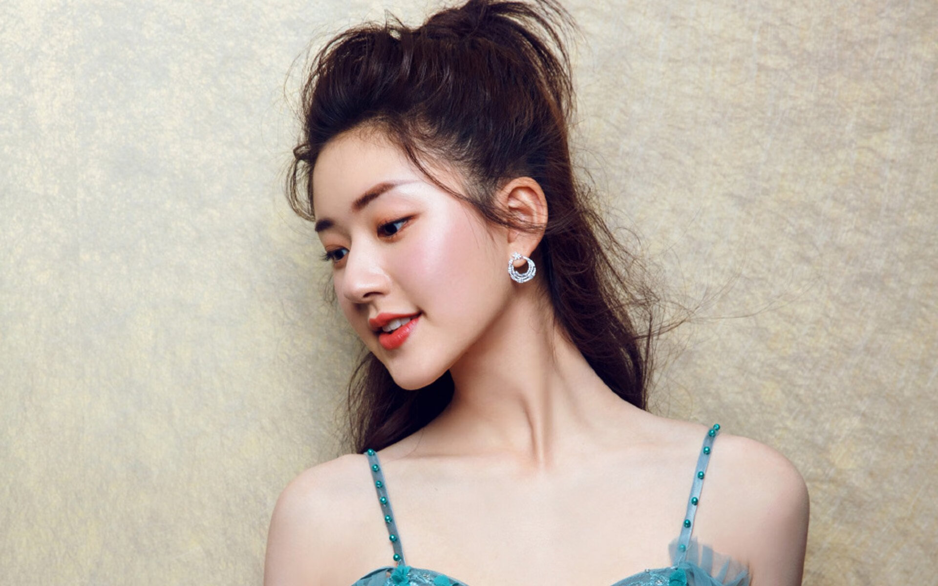 爱游戏中国官方登录入口网站-里昂阵容厚度提升保障多线作战，里昂最强阵容